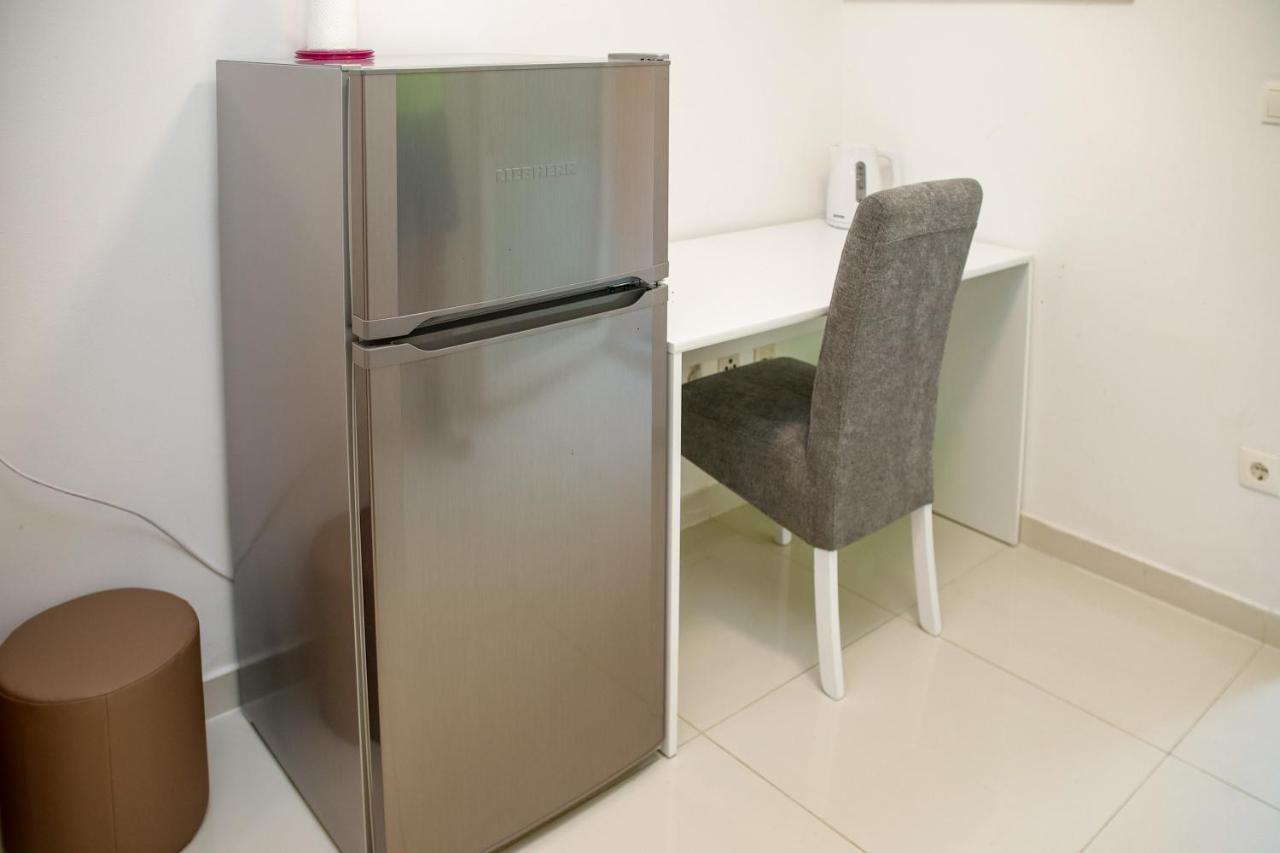 Studio Apartman Hotel Split Buitenkant foto